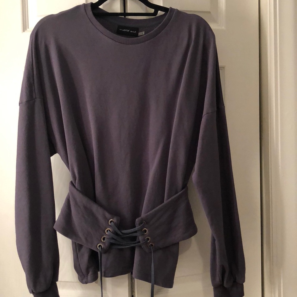 Sweatshirt- brand new never worn- no tags on it